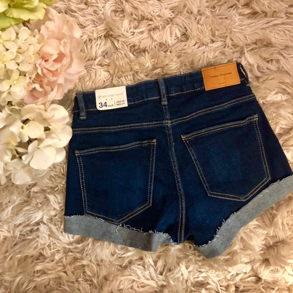 Cuffed Denim Shorts - Picture 2 of 5